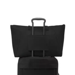 Tumi Voyageur Just In Case Tote Black/gunmetal 14 Tumi Voyageur Just In Case Tote Black/gunmetal -Mode Tassen image 1206