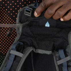 Osprey Syncro 12 Coal Grey 32 Osprey Syncro 12 Coal Grey -Mode Tassen image 2862