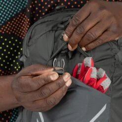 Osprey Syncro 12 Coal Grey 34 Osprey Syncro 12 Coal Grey -Mode Tassen image 2864