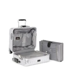 Tumi 19 Degree Aluminum Compact Carry On Silver -Mode Tassen image 6777