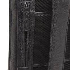 Castelijn & Beerens Bravo Laptoprugzak 15.6'' RFID Zwart 18 Castelijn & Beerens Bravo Laptoprugzak 15.6'' RFID Zwart -Mode Tassen image 7984