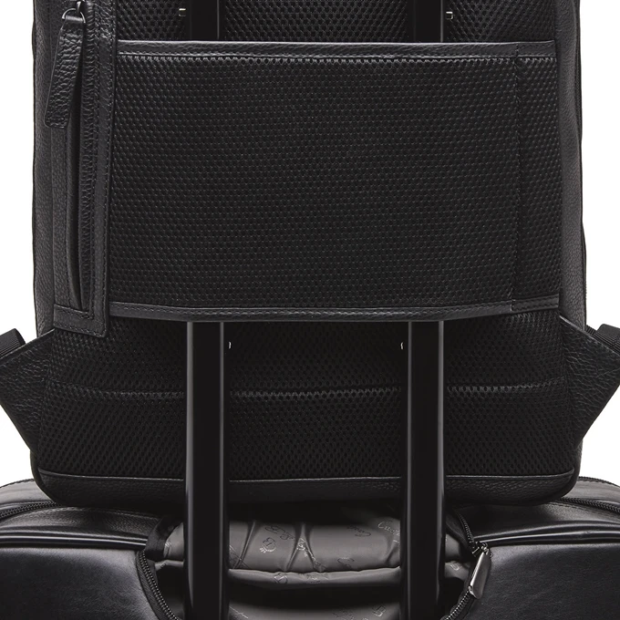 Castelijn & Beerens Bravo Laptoprugzak 15.6'' RFID Zwart 11 Castelijn & Beerens Bravo Laptoprugzak 15.6'' RFID Zwart - Afbeelding 9