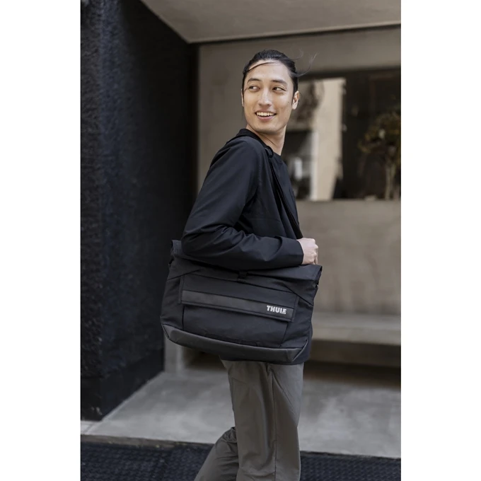 Thule Paramount Crossbody 14L Black 5 Thule Paramount Crossbody 14L Black - Afbeelding 3