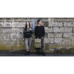 Thule Paramount Crossbody 14L Black 21 Thule Paramount Crossbody 14L Black -Mode Tassen image 8416