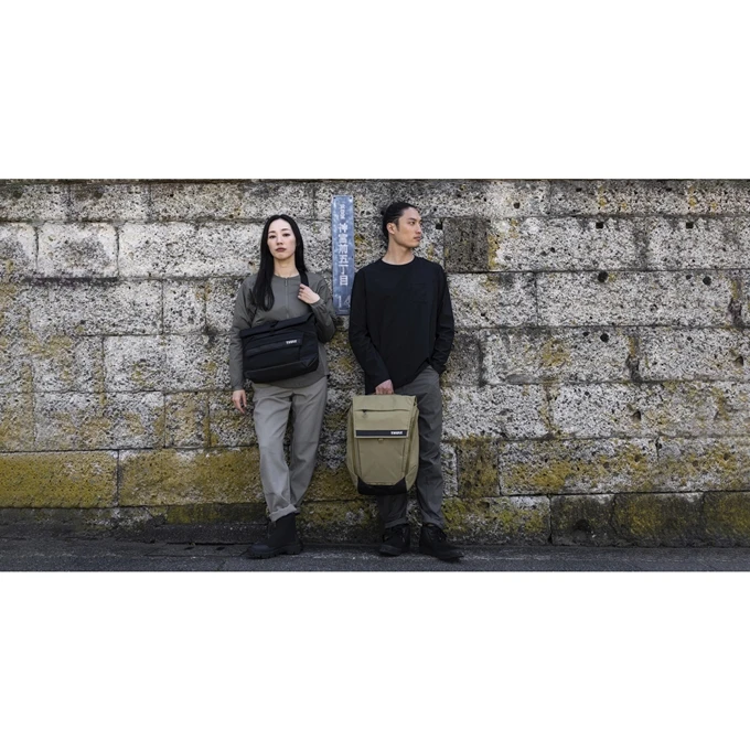 Thule Paramount Crossbody 14L Black 6 Thule Paramount Crossbody 14L Black - Afbeelding 4