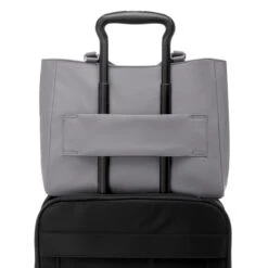 Tumi Voyageur Valetta Medium Tote Fog -Mode Tassen image 9007