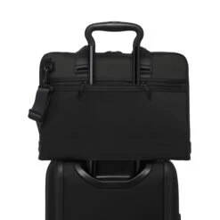 Tumi Alpha Bravo Aviano Academy Brief Black 13 Tumi Alpha Bravo Aviano Academy Brief Black -Mode Tassen image 9092