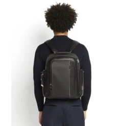 Tumi Arrivé Larson Backpack Black Leather 10 Tumi Arrivé Larson Backpack Black Leather -Mode Tassen image 9237